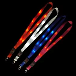 1 UNIDAD LANYARD PLANO 20mm BLANCO CON MOSQUETÓN TIPO CORREA CANINA Y LUCES LED