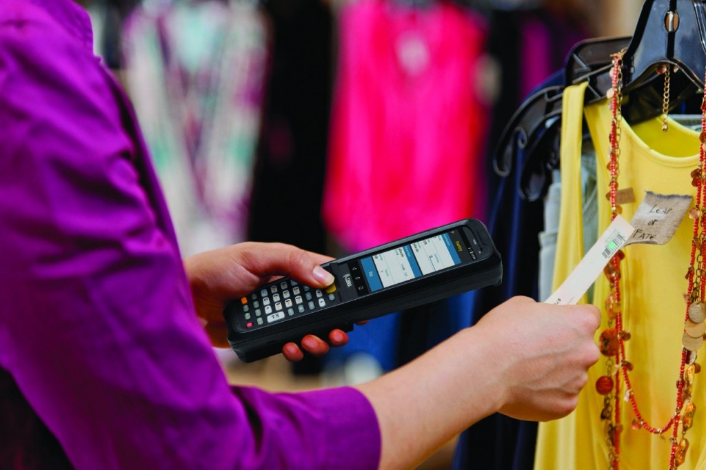 Terminales con teclado: control y precisión en entornos industriales exigentes