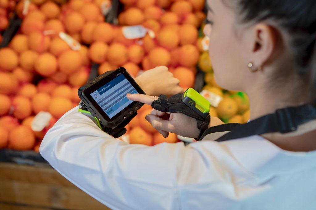 Terminales wearable: productividad manos libres en entornos logísticos